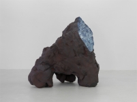 Payer, Wieland:   METEOR; 2018, Mixed Media, Pastell, 1700 x 1700 x 1100 mm,       Foto: Herbert Boswank